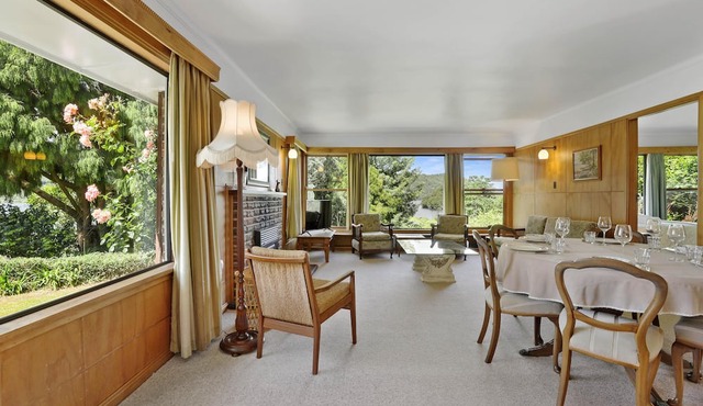 Okareka Lakefront - Four Bedroom Original Lake House with Fantastic Lake Views in Rotorua
