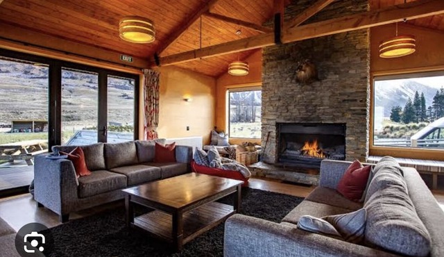 Exclusive NZ high-country lodge hosting groups of up to 24. in Lake Ohau