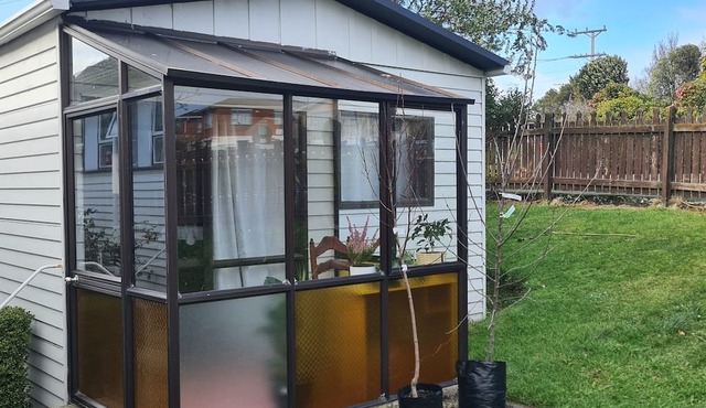 Quite and peaceful self contained in Dunedin