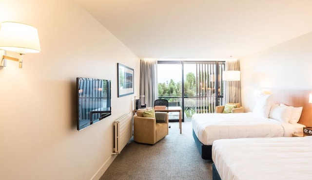 Commodore Airport Hotel in Christchurch