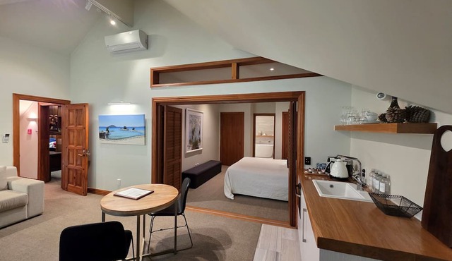 Treetops Lodge & Estate
