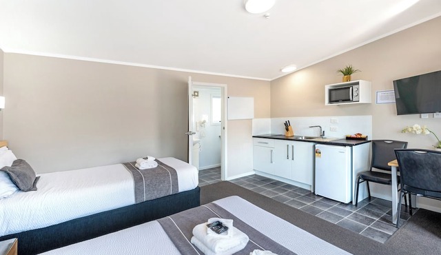 Travellers Inn Motel