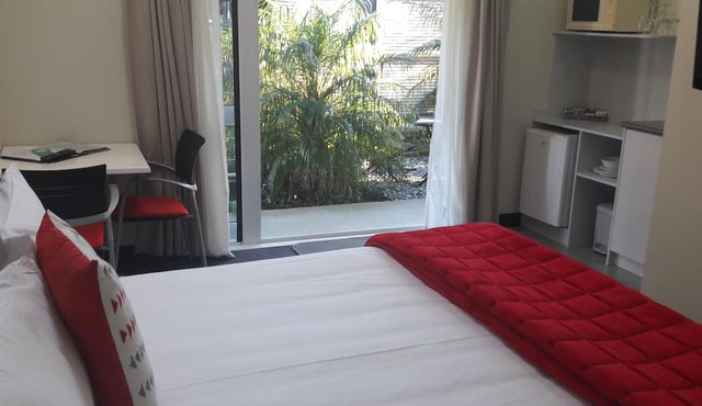 Southpacific Motel and Conference Centre