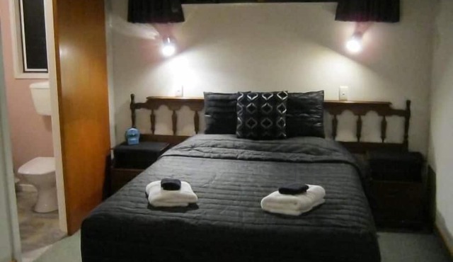 Blue Dolphin Motel in Timaru