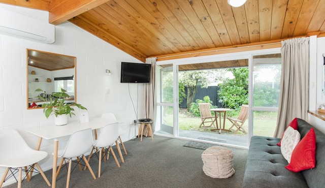 Waikanae Beach Motel