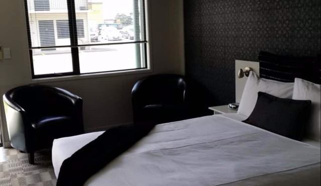 Abode on Courtenay Motor Inn