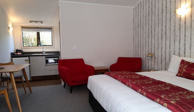 Lake Matheson Motel in Fox Glacier