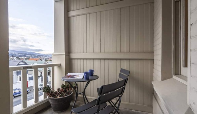 Majestic Mansions - Apartments at St Clair in Dunedin
