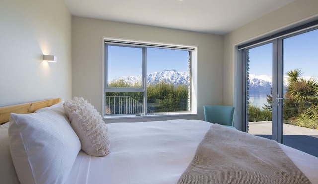 The Views and Spa by Staysouth in Queenstown