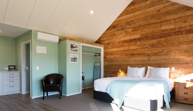 Shotover Country Cottages in Lower Shotover