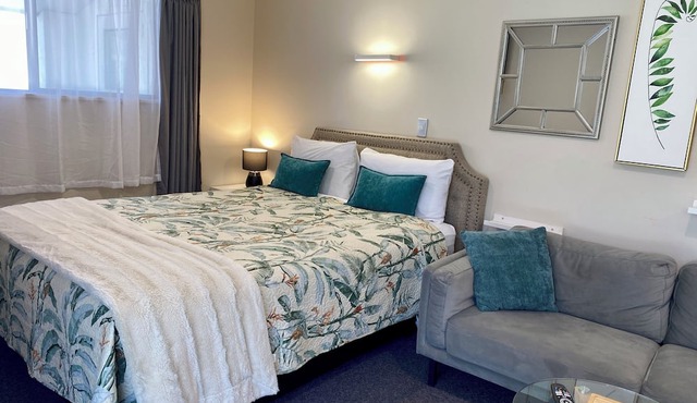 Heritage Park Lodge in Haast