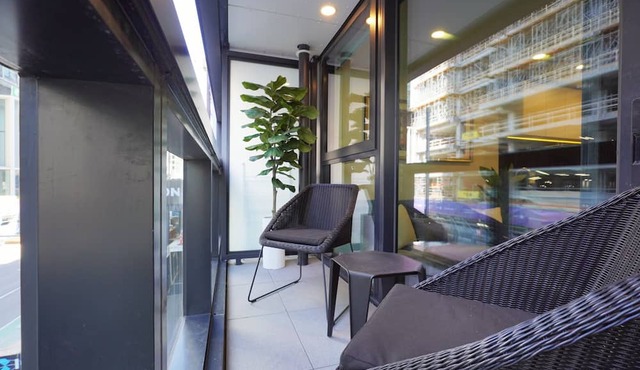 Lovely Studio Close to the Wharf