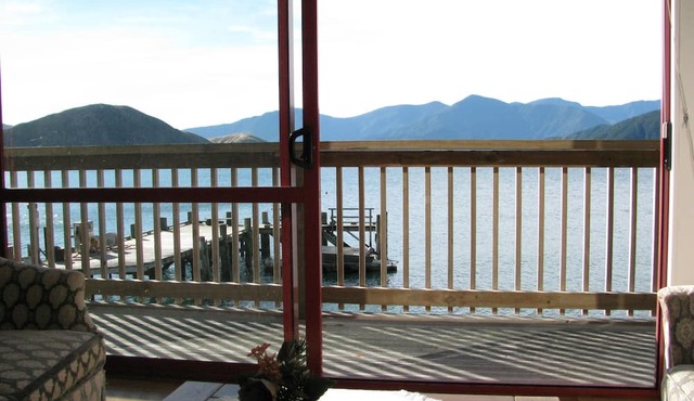 The Lodge At Te Rawa - Boat Access Only in Te Rawa