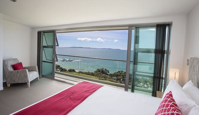 Doubtless Bay Villas in Cable Bay