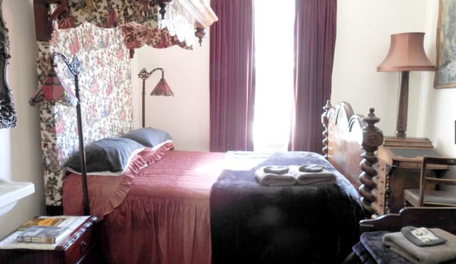 Vintage Holiday Accommodation near Arthur's Pass in New Zealand in Otira