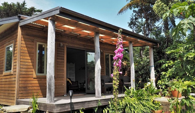 Gorgeous Cabin Rental Steps from the Beach for a Romantic Getaway in Westport, South Island in Westport