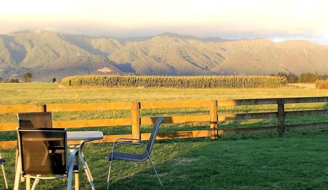 Romantic Accommodation near Kaimai Mamaku Forest Park, North Island in Matamata