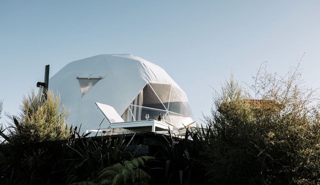 Isolated Dome Ideal for a Romantic Getaway in Rangiriri, New Zealand in Rangiriri