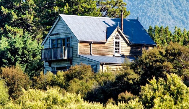 Stylish Accommodation near Kaikoura with Stunning Views in Kaikoura