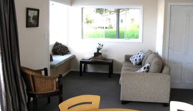 Inviting Cottage for a Romantic Getaway near Mount Hobson, Great Barrier Island in Great Barrier Island