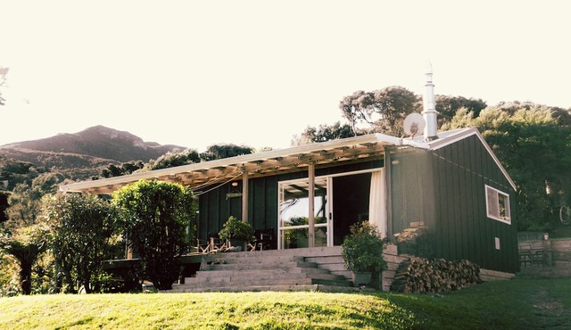 The Lazy Sailor - slow living retreat in Great Barrier Island / Aotea