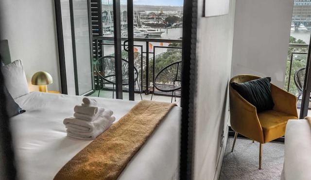 Comfort, Harbour Views & Balcony | Zodiak Stays