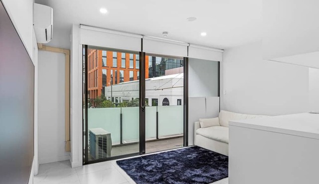 Compact Apartment in the Heart of Lighter Quay in Auckland