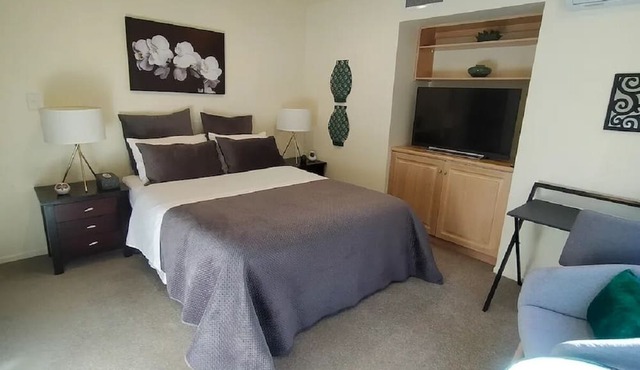 The Gardens Stay - Great location in Auckland