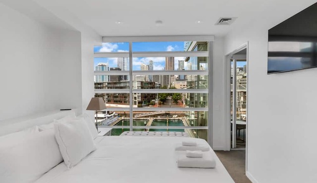 QV Stays Viaduct Sub Penthouse
