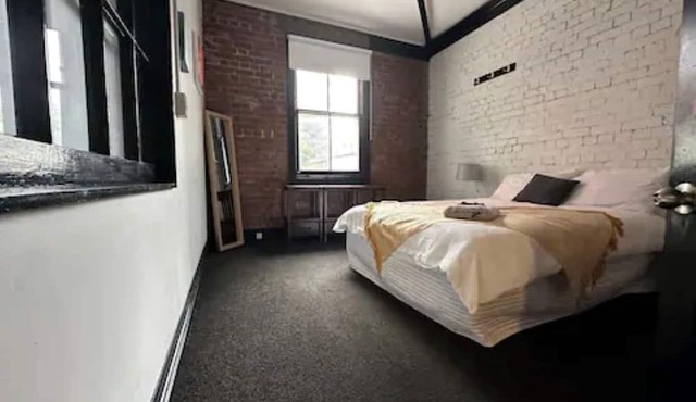 Spacious Inner-City Apartment!