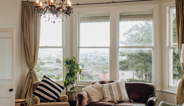 View 14 - Spacious villa in the heart of Mt Eden - sleeps 10 guests in Auckland