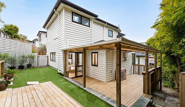 Modern Home Takapuna | WI-FI | near Beach & CBD in Auckland
