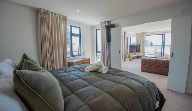 Belle Mer Beach Front Apartments in Tauranga