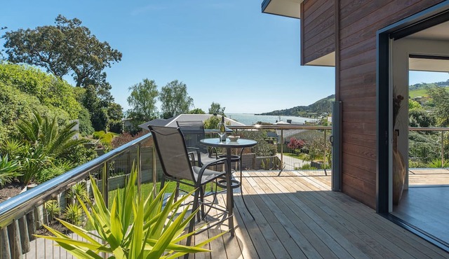 Redwood Retreat - Perfect Family Home in Beautiful Atawhai, Nelson in Nelson