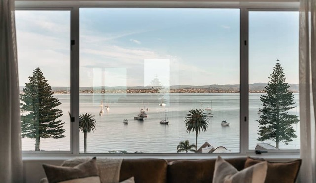 Rustic Luxe Mount Escape Sea Views Pool & Gym
