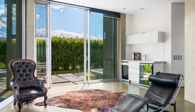 Modern Living with breathtaking views of Lake Wanaka in Wanaka