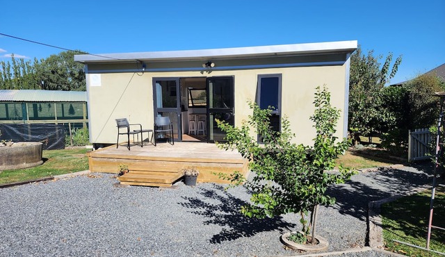 Wonderful cottage with WiFi in Horotiu, beautiful rural setting