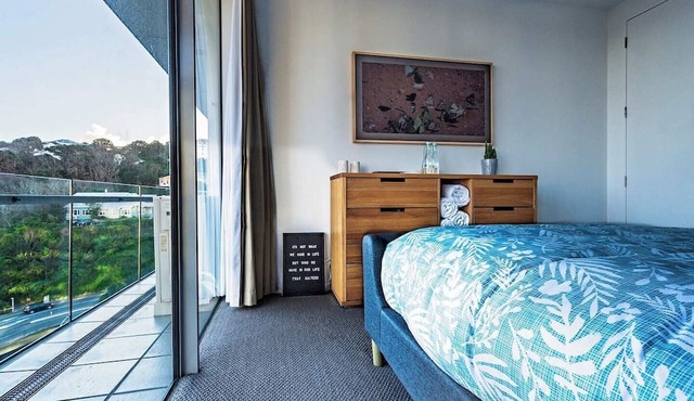 Executive Apartment - Great Location Close to Attractions, Shops & Eateries