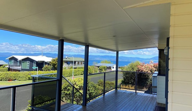 Lake Taupo Holiday Home
