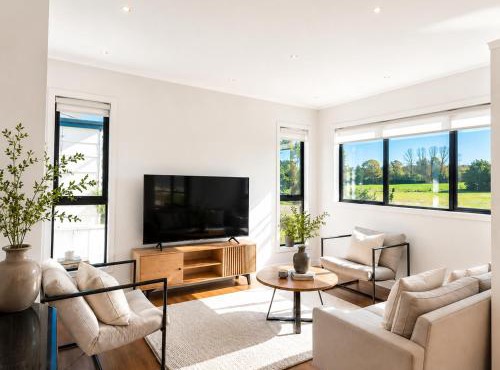 Luxury Coastal 4BR 3BA Villa in Devonport in Auckland