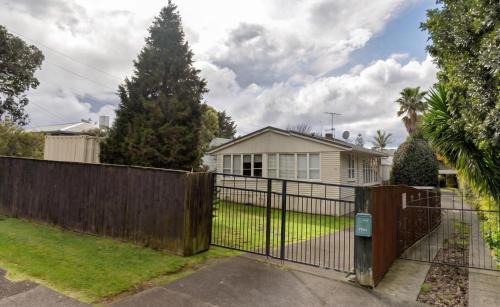 Travellers Retreat 1 Bedroom in Central Auckland