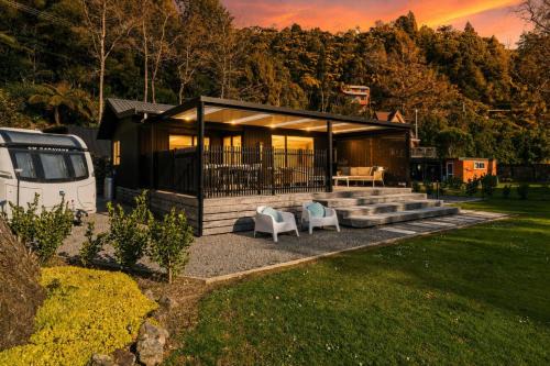 Amalia Cottage - Lake Okareka Huge Covered Deck Sleeps 4