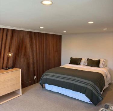 Hillside tiny home in Christchurch