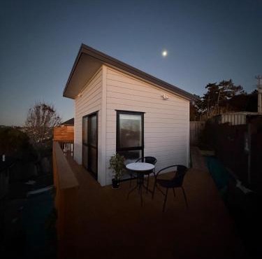 Your Private Seaview Retreat in Auckland