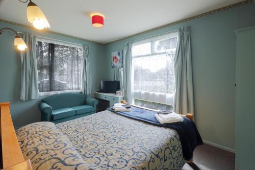 Waihemo Lodge Hotel in Palmerston