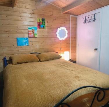 Gorgeous Cabin Private Entrance & Ensuite in Queenstown