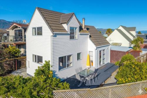 Tahunanui Beach Holiday Home in Nelson