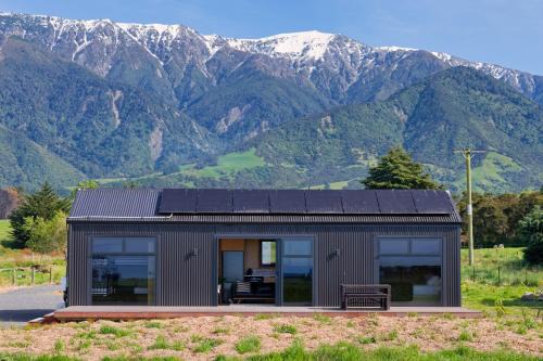 Bay Paddock - Kaikoura Holiday Home in Kaikoura