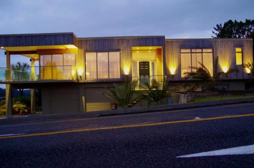 No10 A Boutique Harbour View Retreat in Opua