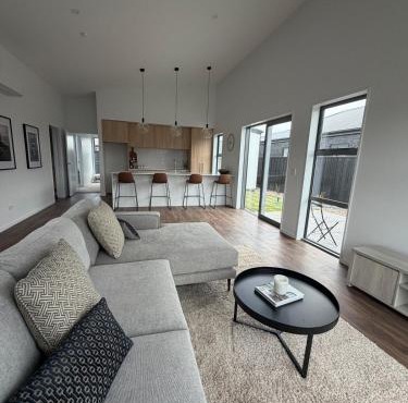 The Ultimate Lincoln Stay Brand New 3BR Home in Christchurch